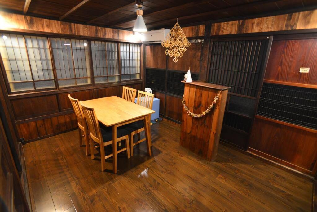 佐渡 ビーチまで0分 1客のみ オーシャンビュー Beach Side House ウッドデッキ Sado Exteriör bild