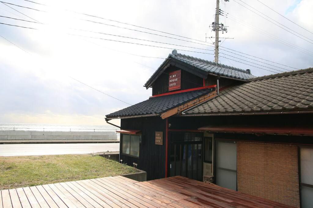 佐渡 ビーチまで0分 1客のみ オーシャンビュー Beach Side House ウッドデッキ Sado Exteriör bild