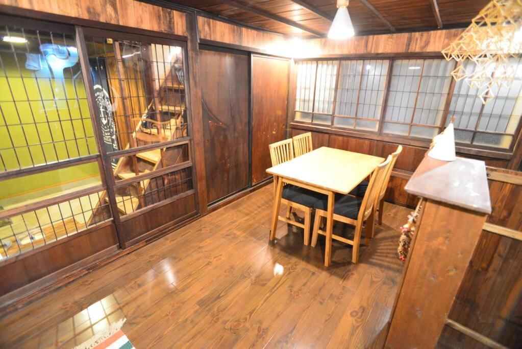 佐渡 ビーチまで0分 1客のみ オーシャンビュー Beach Side House ウッドデッキ Sado Exteriör bild